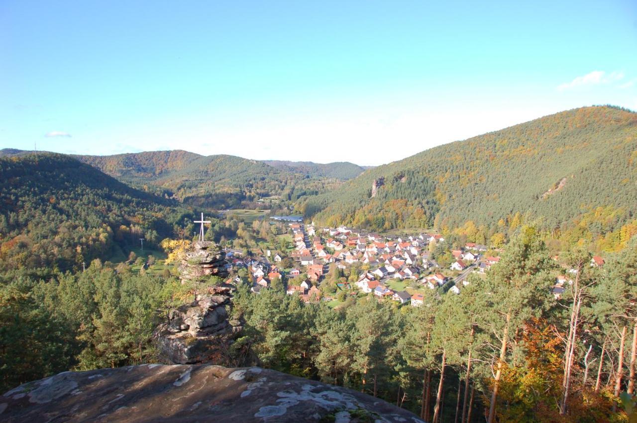 Waldhotel Felsentor Hauenstein Esterno foto